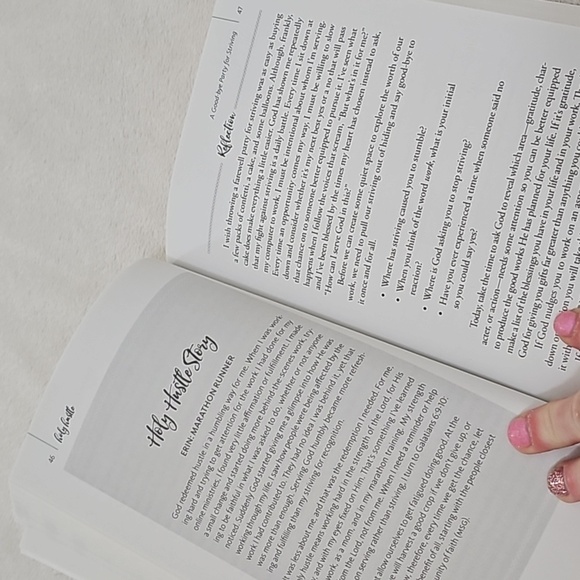 Holy hustle Book - Picture 7 of 9